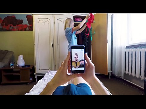 ❤️ Üvey kızkardeş, anne eve gelmeden önce kardeşi boşalmak yaptı ❤ Süper porno tr.shufflesex.ru